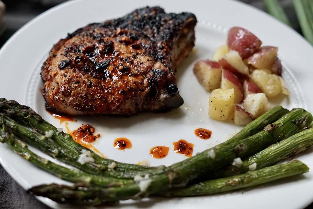 Bone-in Pork Chops (Large) Subscription