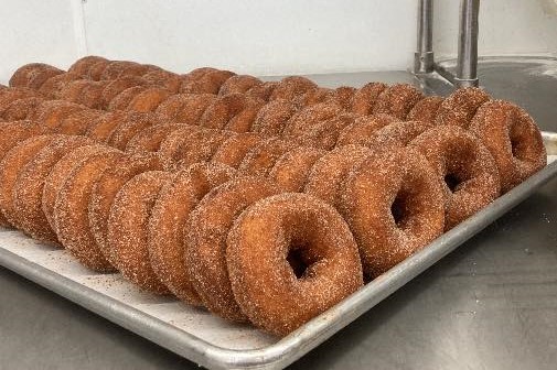 1/2 Dozen Apple Cider Donuts (Frozen)